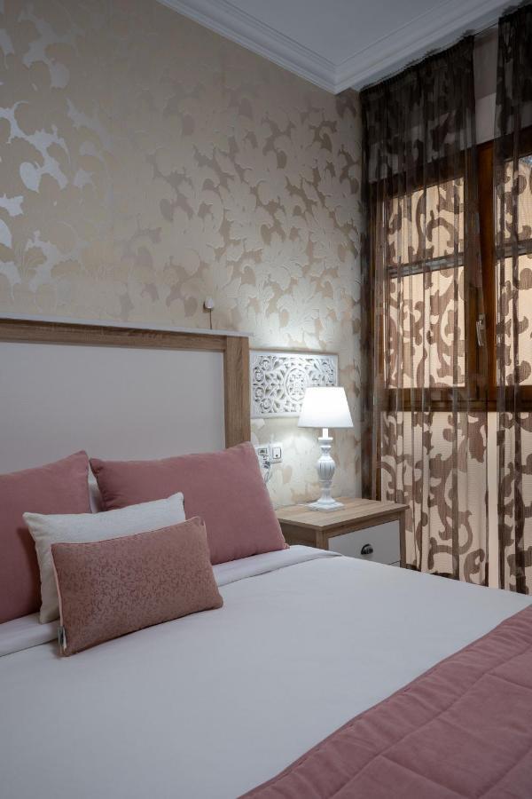 Reina Aixa- Apartamento Centro Granada Exteriér fotografie